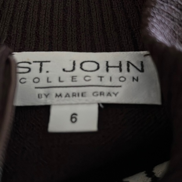 St. John Knit - Two Piece Set - Size 6 - Perfect Condition - Picture 8 of 8
